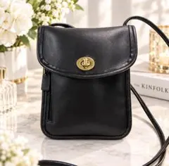 COACH オールドコーチ ショルダーバッグ ブラック ターンロック レザー