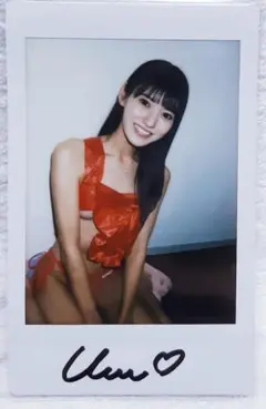 超絶可愛い☆八掛うみ 直筆サイン入りチェキ☆ヌーブラ見え② - メルカリ