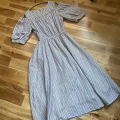 ストライプ オフショルダー ミディドレス