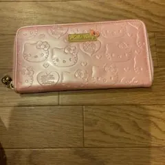 Hello Kitty ピンク 長財布