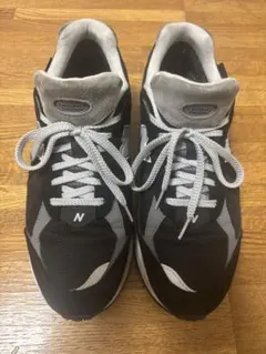 ニューバランス　ゴアテックス　M2002RXD