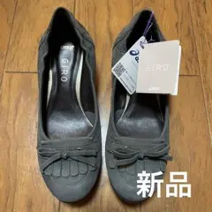 アシックス GIRO パンプス 22.5センチ　新品のサムネイル
