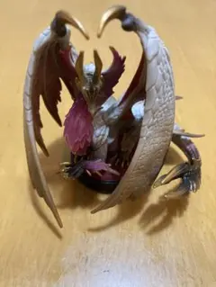 モンスターハンター amiibo メルゼナ 動作確認済 コレクション フィギュア