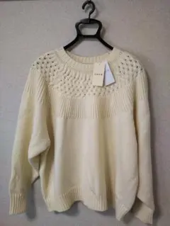 【coen】新品・未使用　 単色求心セーター　アイボリー