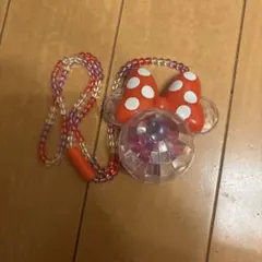 ディズニーリゾート　ミニー ライトペンダント 光るおもちゃ　ネックレス　ビーズ