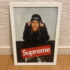 2026年最新】Supremeポスターの人気アイテム - メルカリ