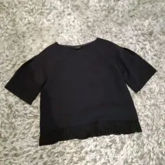 Noble ネイビー プリーツトップス