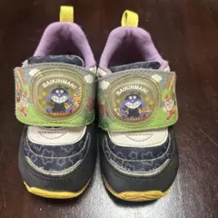 アンパンマン　バイキンマン　スニーカー　14センチ