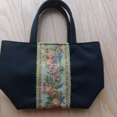 Item thumbnail for item ef2932af-608a-4eff-9d4a-c8e7a31cc154