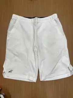 ホワイトハーフパンツ ポケット付き