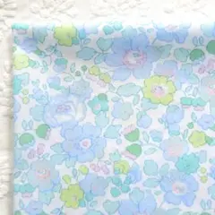 ベッツィ　スプリング　輸入リバティタナローン　30cm×50cm