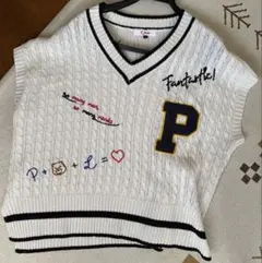 ピンクラテ　 編み込みVネックベスト L/160