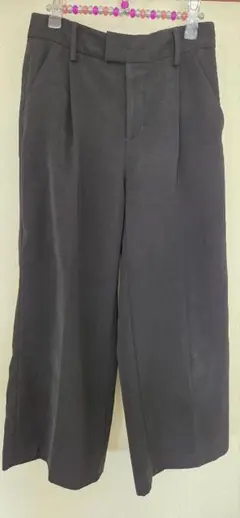 GUブラックパンツ