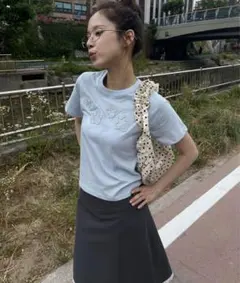 UNE MANSION ダッフルフラワーワッペンレタリング半袖Tシャツ