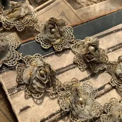 ジャンクジャーナル素材☆錆染パール付きフラワーモチーフ