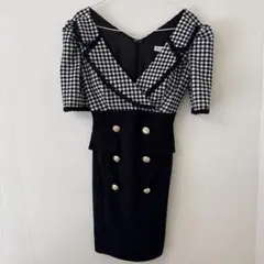 Tika M チェック柄ボディコンドレス