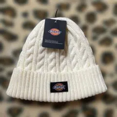 ￼新品　Dickies ケーブル編み ニット帽 アイボリー　フリーサイズ　タグ付