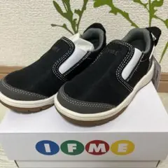 IFME スニーカー ブラック　16㌢　ベーシックカラースリッポン