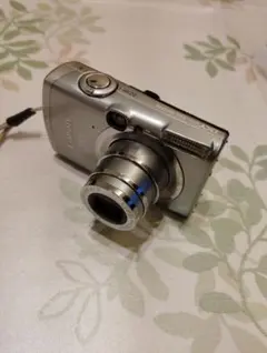 Canon iVIS HF R800 ビデオカメラ 本体 - メルカリ