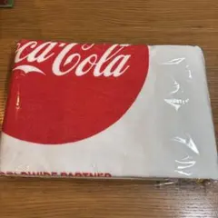 【新品・非売品】コカ・コーラ カラフルスポーツタオルのサムネイル