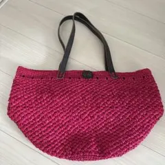 ピンク 編み込みカゴ トートバッグのサムネイル