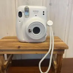 instax mini 11 ホワイト 本体
