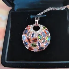 多色ストーン円形ペンダントネックレス
