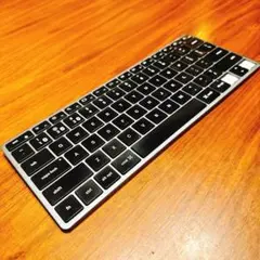 SATECHI ワイヤレスキーボード ブラック【訳あり】