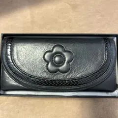 【即日発送】MARY QUANT 長財布