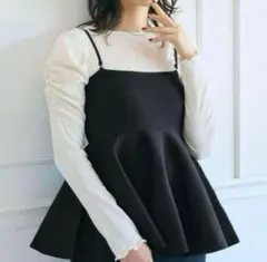 coca スポンディッシュニットキャミソール トップス　ペプラム　ビスチェ