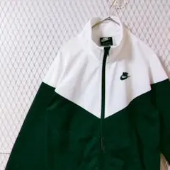 Nike ロゴ刺繍ジップアップトラフィックジャケット ホワイト／ブラック