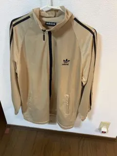 adidas ベージュ ハイネック トラックジャケット L .LL相当(希少）