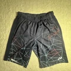 YONEX 幾何学模様 パンツ　ハーフパンツ　rさん専用 YONEX ハーフパンツ 幾何学模様 - メルカリ