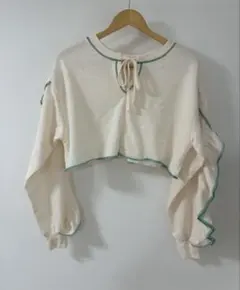 kutir 配色ステッチ袖コンシャスプルオーバー
