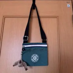 Item thumbnail for item eb58fb5e-01c1-4f03-876f-dc47aa0483f6