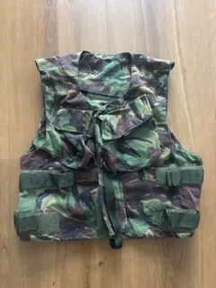 Woodland Camo Military Vestのサムネイル