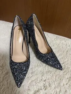 グリッター黒ハイヒールパンプス