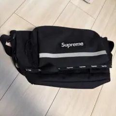 シュプリーム　メッセンジャーバック　ブラック　黒のサムネイル