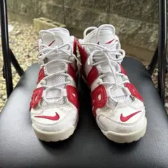 NIKE エアモア　アップテンポ　　24センチ