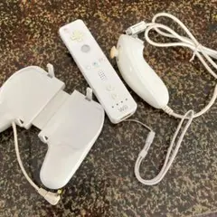 Wiiリモコンとヌンチャクセット　コントローラー補助
