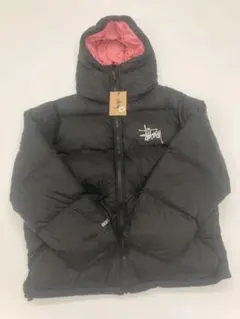 Stussy ブラックダウンジャケット 800フィル