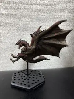 モンスターハンタースタンダードモデル ヌシリオレウス