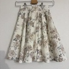 エブリン 花柄フレアスカート