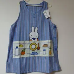 ブルーナ　ミッフィ　エプロン　保育士　M〜L 新品未使用