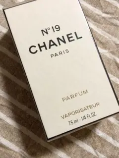 CHANEL N°19 7.5㎖ 未開封品