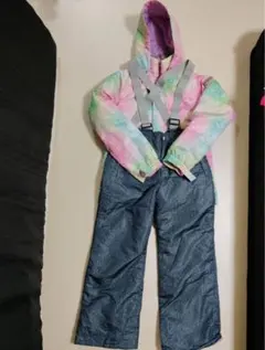 RESEDA 子ども用スキーウェア フード付き