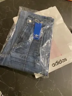 adidas プレエミアムエッセンシャルデニムストレートレッグパンツのサムネイル