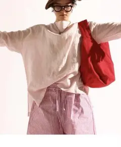 ボートネック シャツ