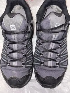 Salomon X Ultra GORE-TEX スニーカーのサムネイル