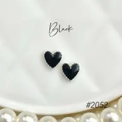 #2052 ミニハートシルバーレジンピアス　イヤリング　ハンドメイド　ブラック